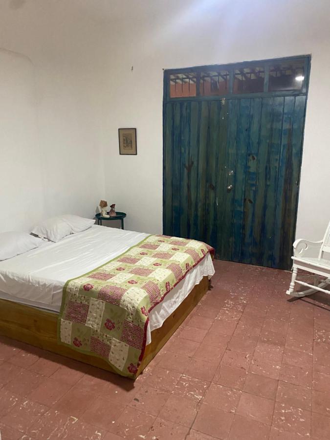 Chao Mama Hostal Santo Domingo Exterior foto